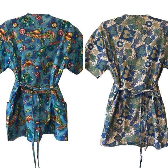 2 pc Animal print Hearts Mock Wrap Scrub Top sz S - Picture 2 of 6